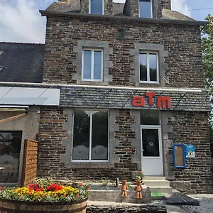 Des Trains Mythiques D'hotes A Gouarec Au Pied De La Velodyssee , Laniscat France